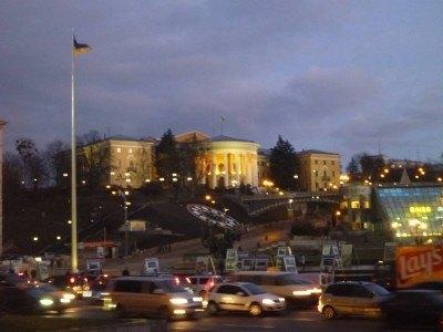 Backpacking in Ukraine: Getting A Free Night Tour of Kiev Maidan Square at night, Kiev, Ukraine