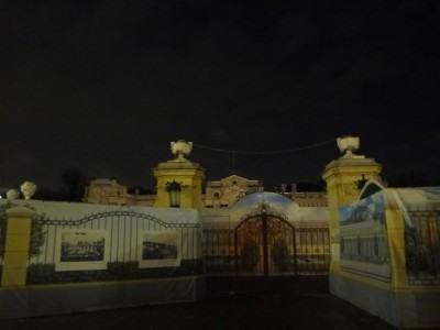 Backpacking in Ukraine: Getting A Free Night Tour of Kiev Mariinski Palace