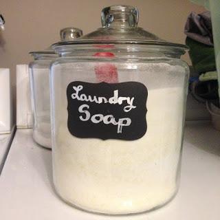 DIY Mom: Homemade Laundry Soap