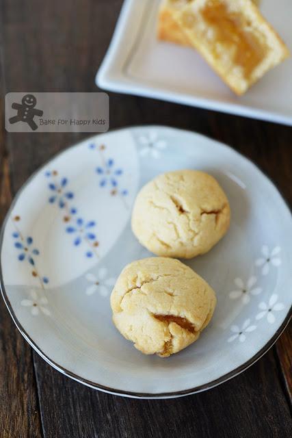 Searching for the best Taiwanese Pineapple Cakes / Shortcakes 鳳梨酥 Searching for the best Taiwanese Pineapple Cakes / Shortcakes 鳳梨酥