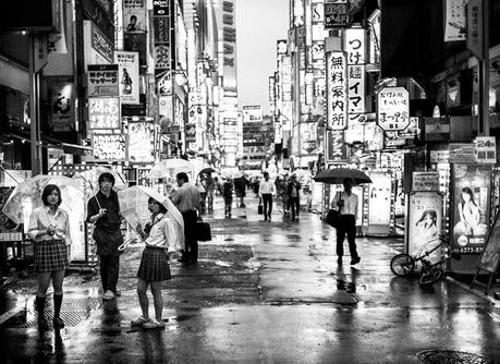 LC tokyo-red-light-district-streets
