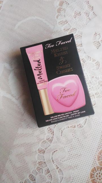 Go Pretty Pink this Valentine's Day with Too Faced Deluxe Gift Set