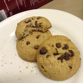 Udi's Gluten Free Dark Chocolate, Pecan & Maple Cookies