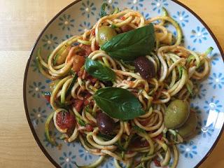 Courgetti with Tomato Sauce and Olives