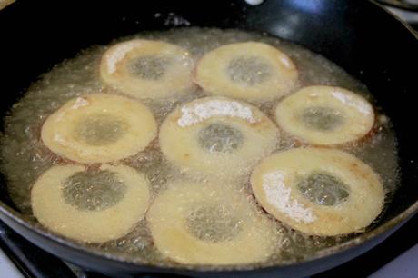 Cinnamon Sugar Apple Rings