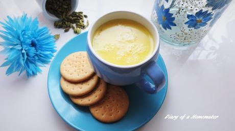 cardamom-and rose-hot-white-chocolate-winter-drinks-hot-warm-recipes