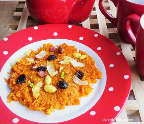 low-fat-gajar-ka-halwa-vegetarian-healthy-dessert-lowfat-Pakistani-recipe-carrots