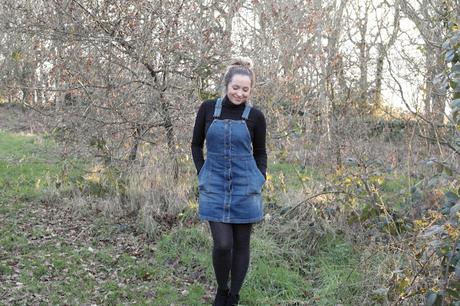 8 Ways to Try the Overalls Trend | Denim overall dress, Denim dress outfit,  Winter dress outfits