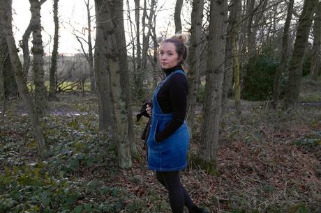 Going Outdoors // Dungaree Denim Dress, Boots and Tights Outfits