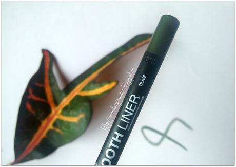 Maybelline VIVID & SMOOTH Liner- Olive: Review, Swatches