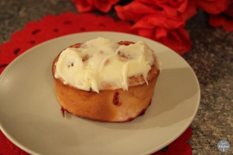 Heart Shaped Raspberry Rolls Heart Shaped Raspberry Rolls