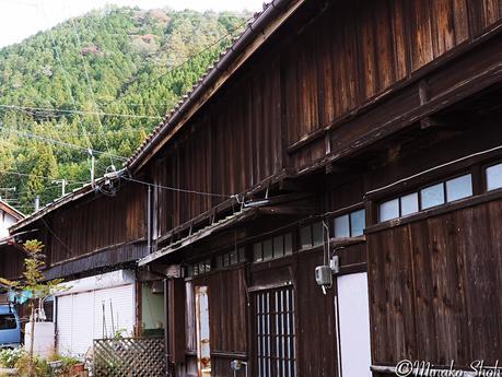 水舟のせせらぎが響く須原宿 / Suhara-juku, with murmuring water