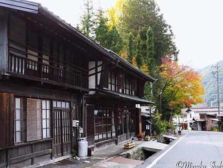 水舟のせせらぎが響く須原宿 / Suhara-juku, with murmuring water