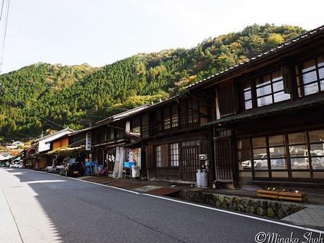 水舟のせせらぎが響く須原宿 / Suhara-juku, with murmuring water