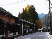 水舟のせせらぎが響く須原宿 Suhara-juku, with Murmuring Water