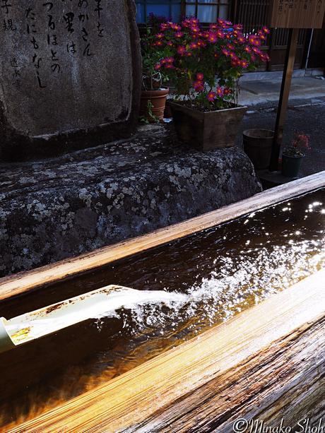 水舟のせせらぎが響く須原宿 / Suhara-juku, with murmuring water