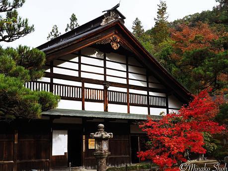 水舟のせせらぎが響く須原宿 / Suhara-juku, with murmuring water