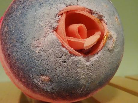 Close up of sex bomb bath bomb