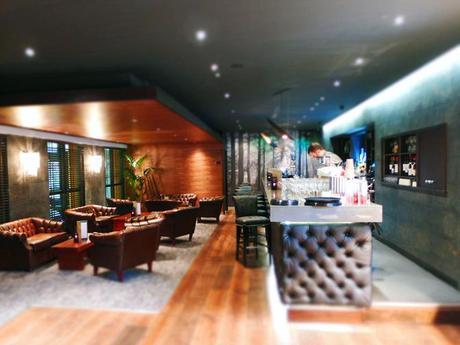 dine_stuart_muir_bar_area