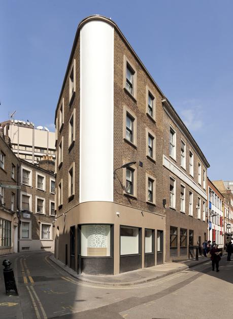 London home that looks like the Flatiron building