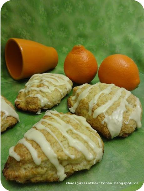 SCONES À L’ORANGE / ORANGE SCONES / SCONES DE NARANJA / خبز (السكون) بالبرتقال