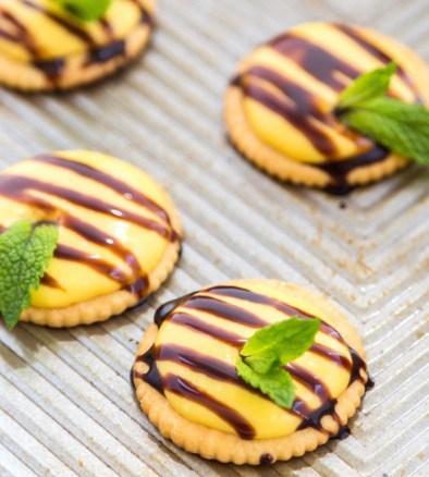 Mango & Chocolate Ritz Bites