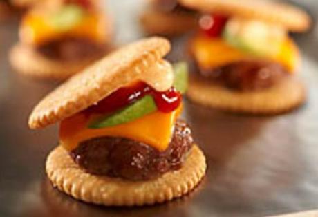 Mini RITZ Burger Bites