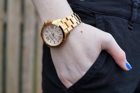 Hello Freckles Dungarees Casual Outfit Fossil Rose Gold Watch