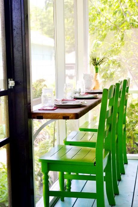 Seating/table in the screen porch.  Good for plants when not needed for eating.  :)  RedBirdBlue: Our Home: 