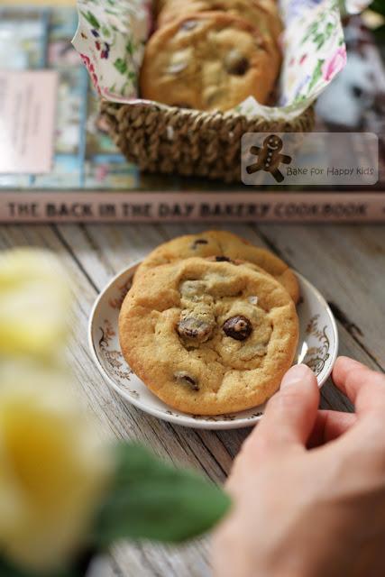 Chocolate Chip Cookies Back in the Day Bakery