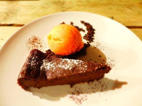 Edinburgh_Larder_Dark_chocolate_Chestnut_flourless