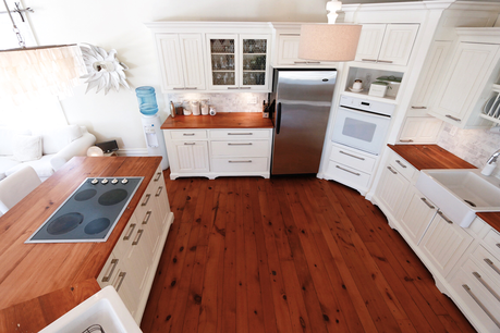 PART ONE kitchen renovation:  1998 called and it wants your kitchen back.