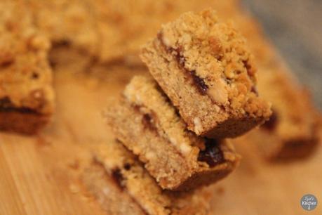 Peanut Butter & Jelly (Jam) Bars