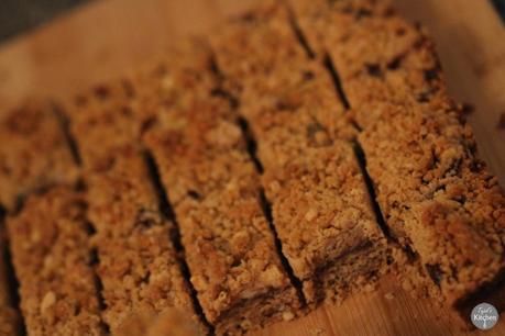 Peanut Butter & Jelly (Jam) Bars