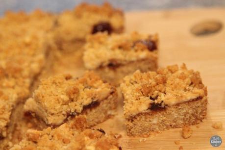 Peanut Butter & Jelly (Jam) Bars