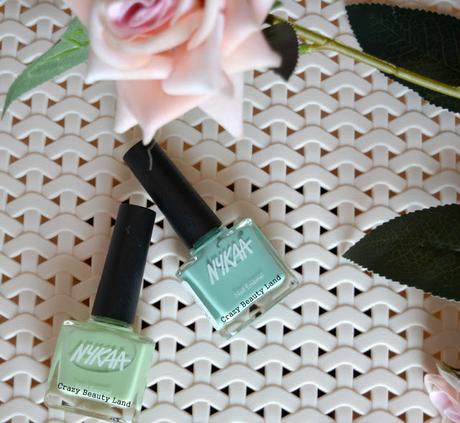 Nykaa Pastel Nail Enamels Hasta La Pista (64), Mint Meringue (65) Review and Swatches