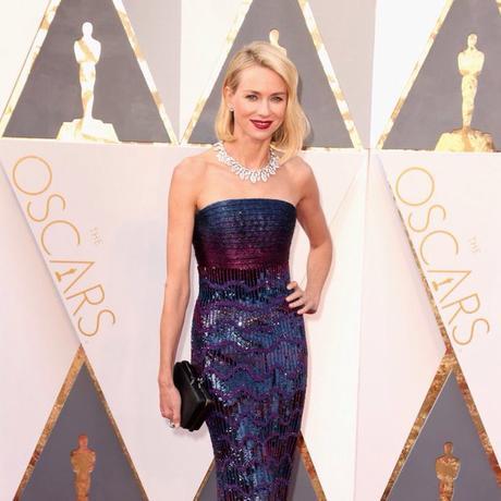 Naomi Watts at Oscars 2016
