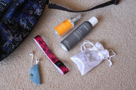 5 Gym Bag Must Haves