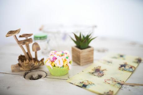 Easter Basket Gift Idea With Popcorn Sundae Treats