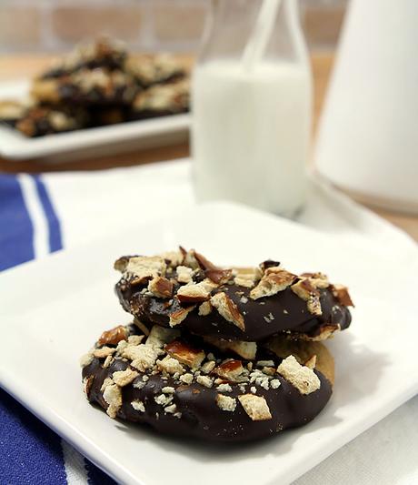 Chocolate Dipped Peanut Butter Cookies with Pretzels