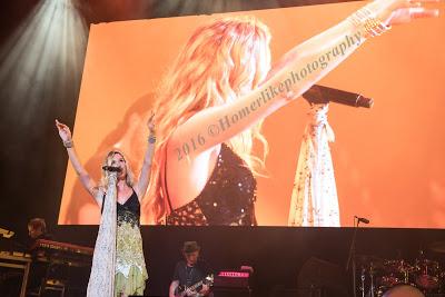 Joss Stone Charmed Her Audience With Her Performance At Sing-Jazz 2016