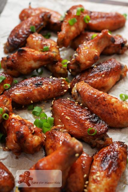 Fast and Easy Oven-Baked Sticky Chicken Wings with Sriracha, Sesame and Honey (Donna Hay)