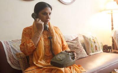 Shabana Azmi as Neerja's mother