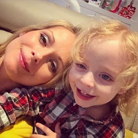 The Book of Us: Chapter 03 / Page 06 - Happy Mother's Day