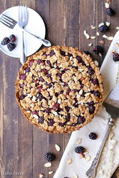 This quick and easy Blackberry Crisp Tart has an oatmeal crust and fresh blackberries! This recipe is gluten-free, refined sugar-free and vegan.