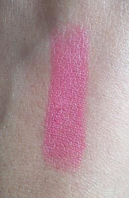 Blue Heaven Xpression Lipstick P 077 Moonlight Pink Review & Swatches!
