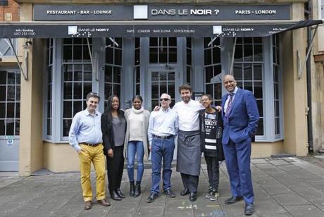 Photocall ahead of Gastronomic dinner for homeless youngsters at Dans le Noir? with Shahrar Ali Green Party (Tall Blue Suit), Edouard de Broglie (Founder) Roberto Rebecchi (Blind waiter dark glasses), Chef Julien Machet (grey Apron),Tia Forbes (glasses), Zinaida da Costa (White jumper) residents of Centrepoint.COPYRIGHT PICTURE: NIGEL HOWARD©email: nigelhowardmedia@gmail.comPICTURES ARE FREE TO USE/Contact Luxe PR 07949 836469/020 7368 3330 Roxii Hoare-Smith