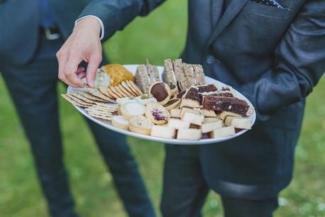 A Fresh & Fabulous Auckland Wedding By Coralee Stone