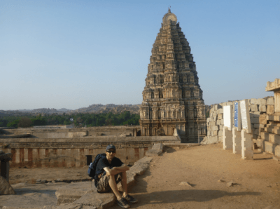 Beardslashing in India: Top 1 Sight in Hampi – Me Getting My Beard Chopped Off A tiring time backpacking in Hampi, not another Temple!