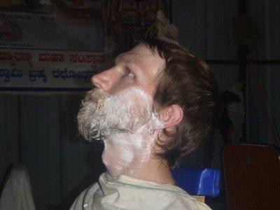 Beardslashing in India: Top 1 Sight in Hampi – Me Getting My Beard Chopped Off Where are we going? We're ready for slashing